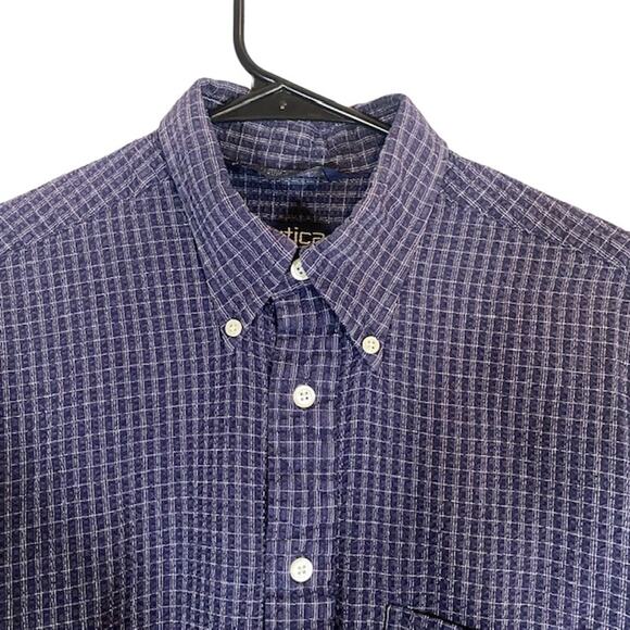 Nautica Blue Striped Textured Collared Short Sleeve Button Down Shirt Men Sz M - Picture 3 of 6